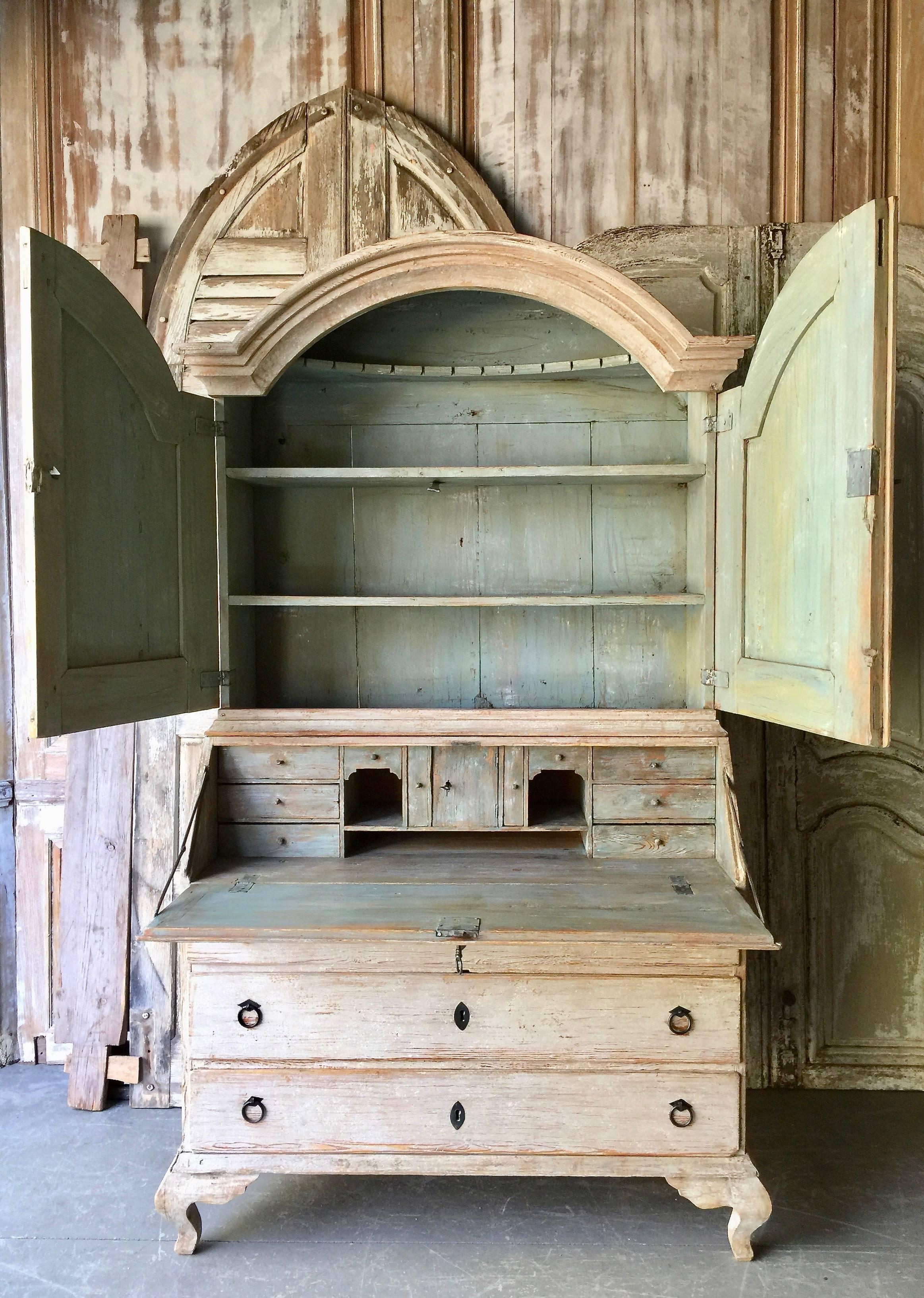 18th Century Period Swedish Rococo Secretaire Cabinet In Excellent Condition In Charleston, SC