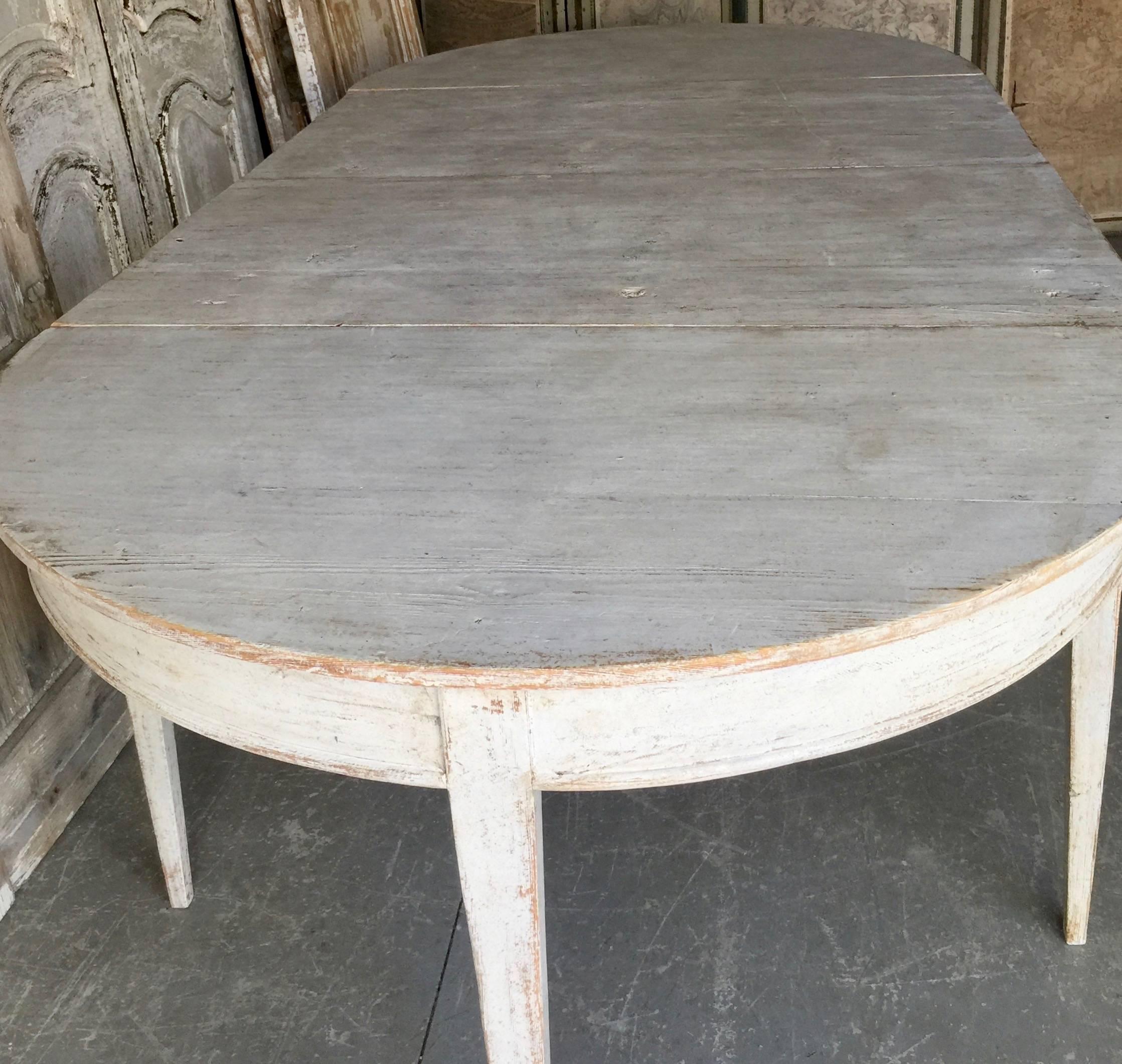 Early 19th Century Swedish Period Gustavian Extending Table 3