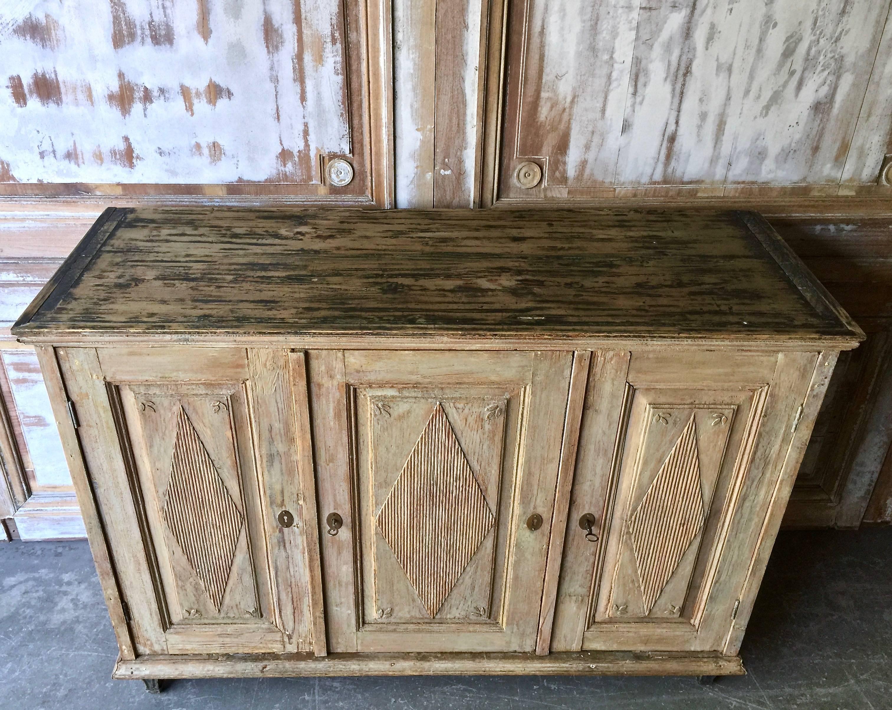 Early 19th Century Swedish Gustavian Period Sideboard In Good Condition In Charleston, SC