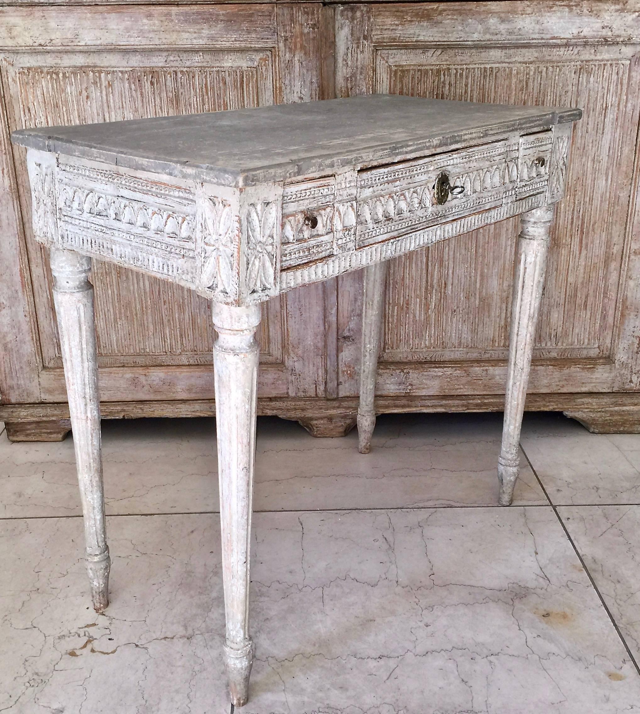 Hand-Carved 18th Century Swedish Period Gustavian Console