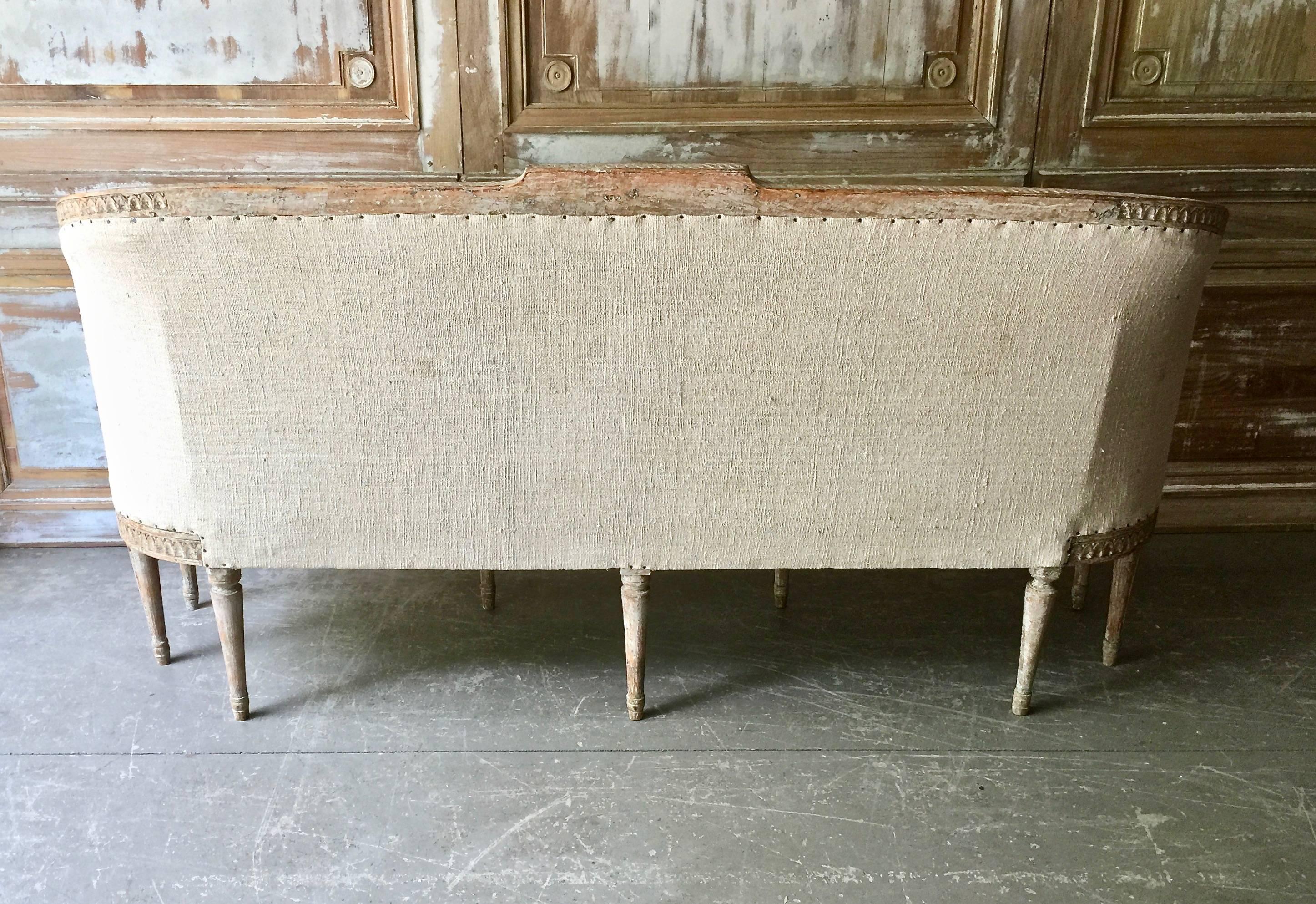 Linen 18th Century Period Swedish Barrel Back Sofa Settee