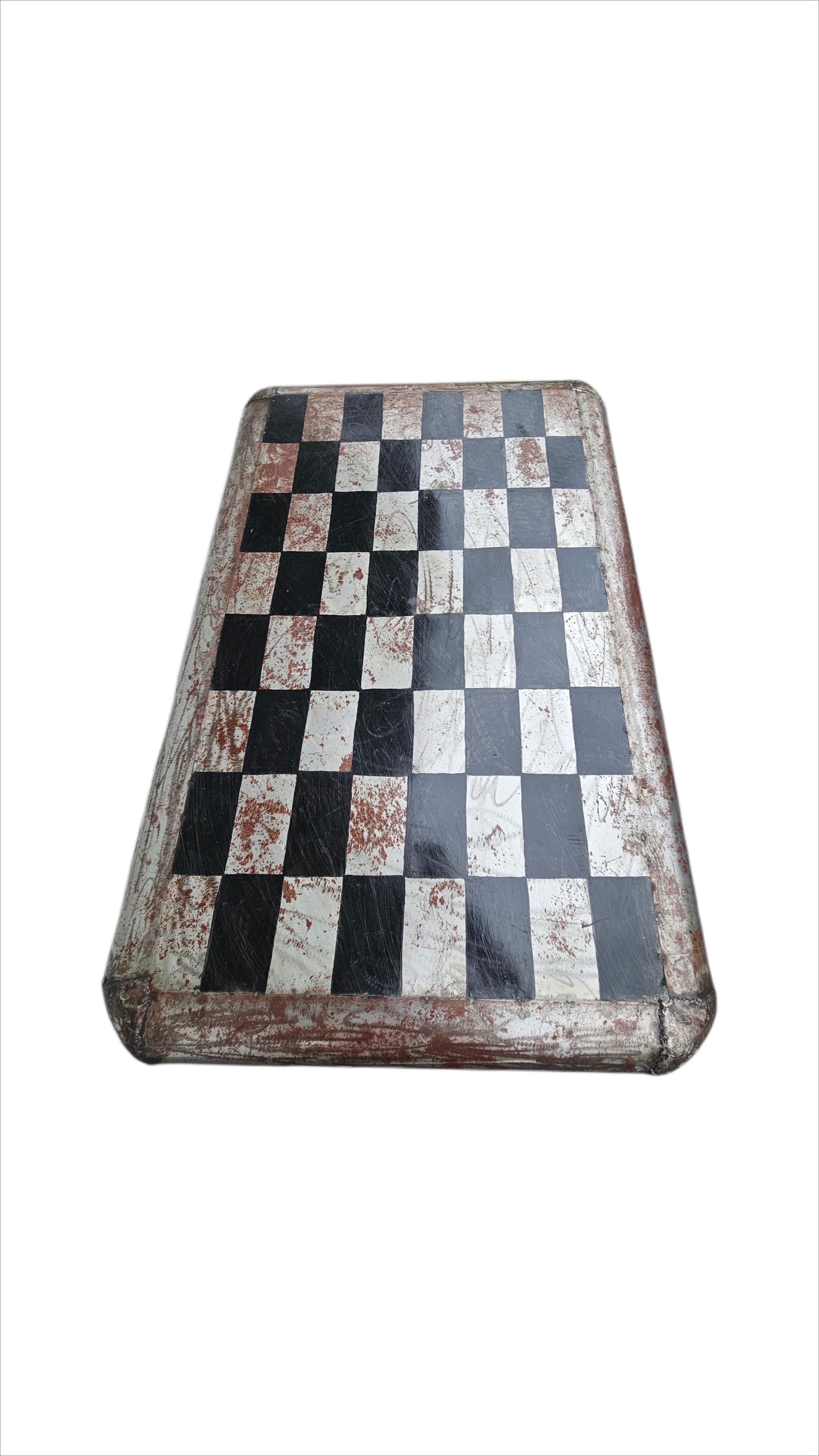 Table basse Chess de Hamed Ouattara Burkinabe, b. 1971 Bon état - En vente à West Palm Beach, US