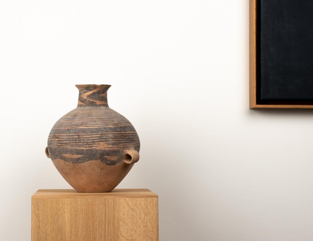 Primitivo Vaso neolitico cinese in terracotta Ca. III  millennio A.I.C. in vendita
