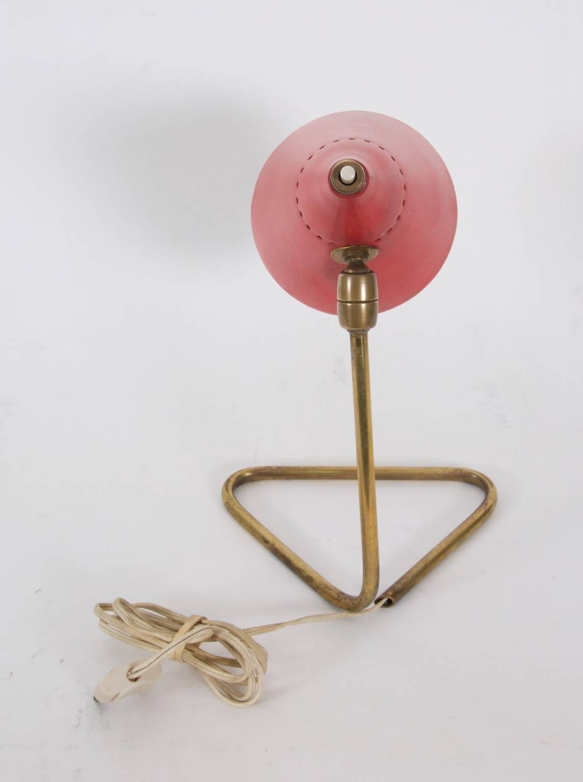 Mid-Century Italian Articulated Table Lamp Attributed to Stilnovo In Good Condition In Henley-on Thames, Oxfordshire