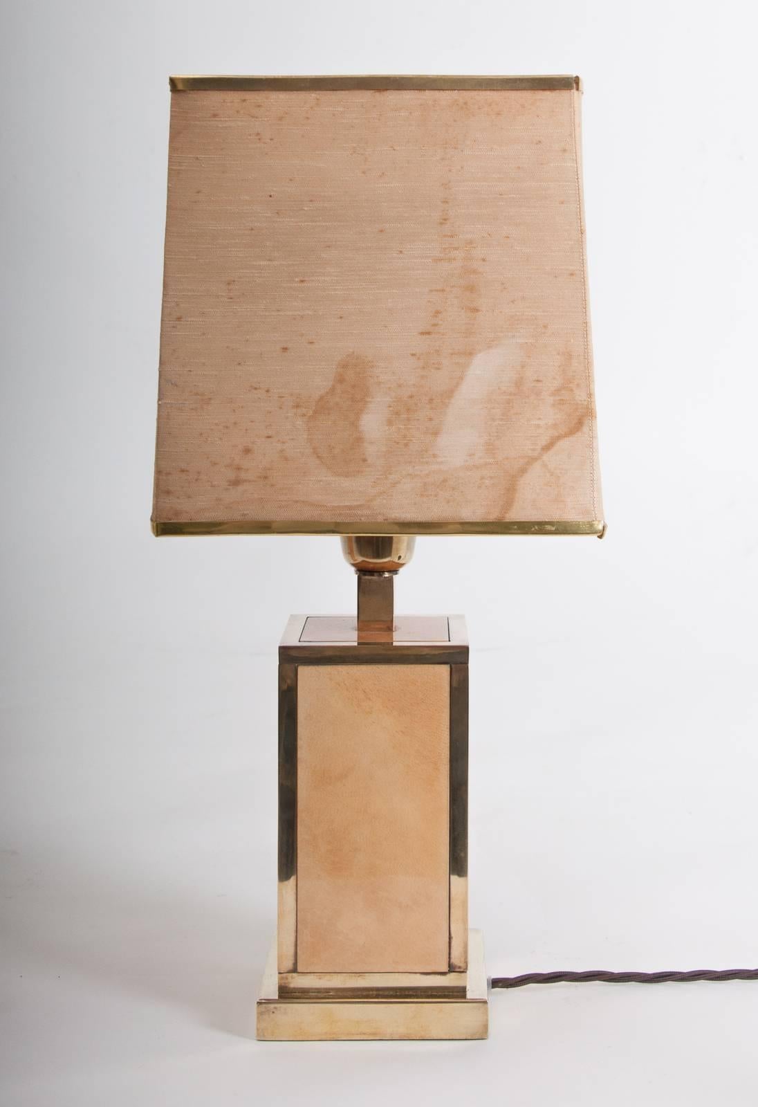 20th Century Rare Pair of Mid-Century Aldo Tura Lacquered Parchment and Brass Table Lamps