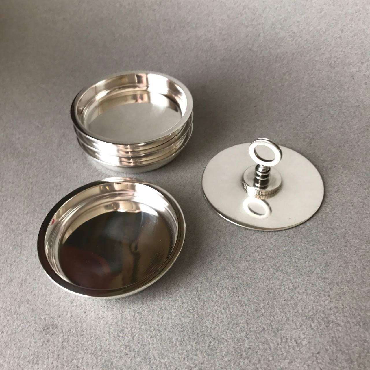 Georg Jensen Sterling Silver Coaster/Nut Set, No. 817 In Excellent Condition For Sale In San Francisco, CA