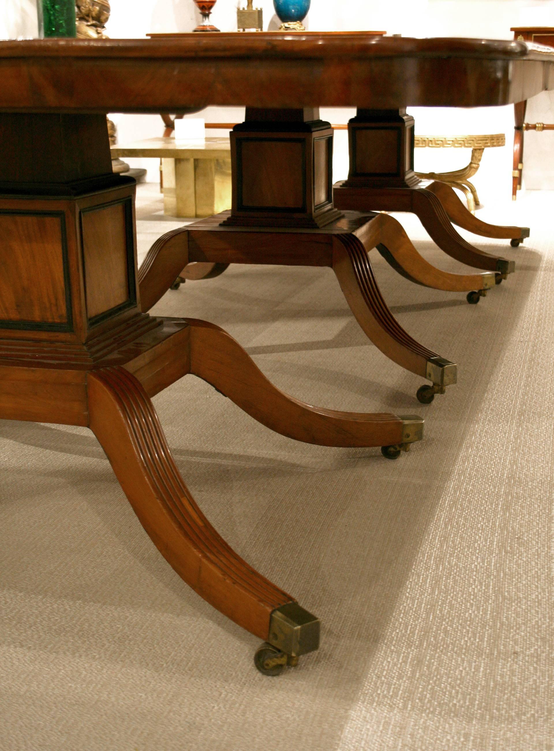 English Regency Mahogany Dining Table 1