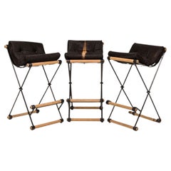 Lot de 4 tabourets de bar américains de style « mid-century » des années 1970, à structure en X (beige et noir)