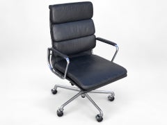 EA219 Softpad Office Chair in Black Leather by Charles Eames, 2000s