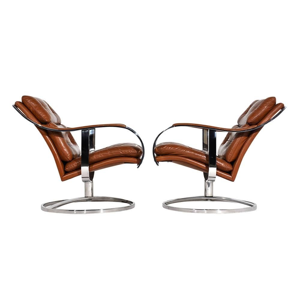 American Pair of Mid-Century Modern Leather Gardner Leaver Lounge Chairs