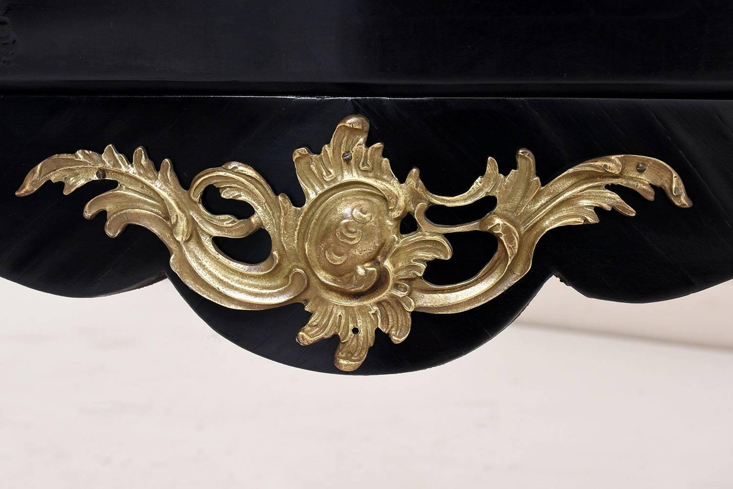 French Louis XVI-Style Ebonized Marble-Top Commode 3