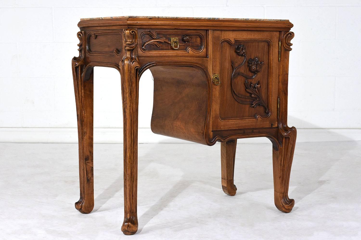 Carved Early 20th Century Art Nouveau Nightstand in the Manner of Louis Majorelle