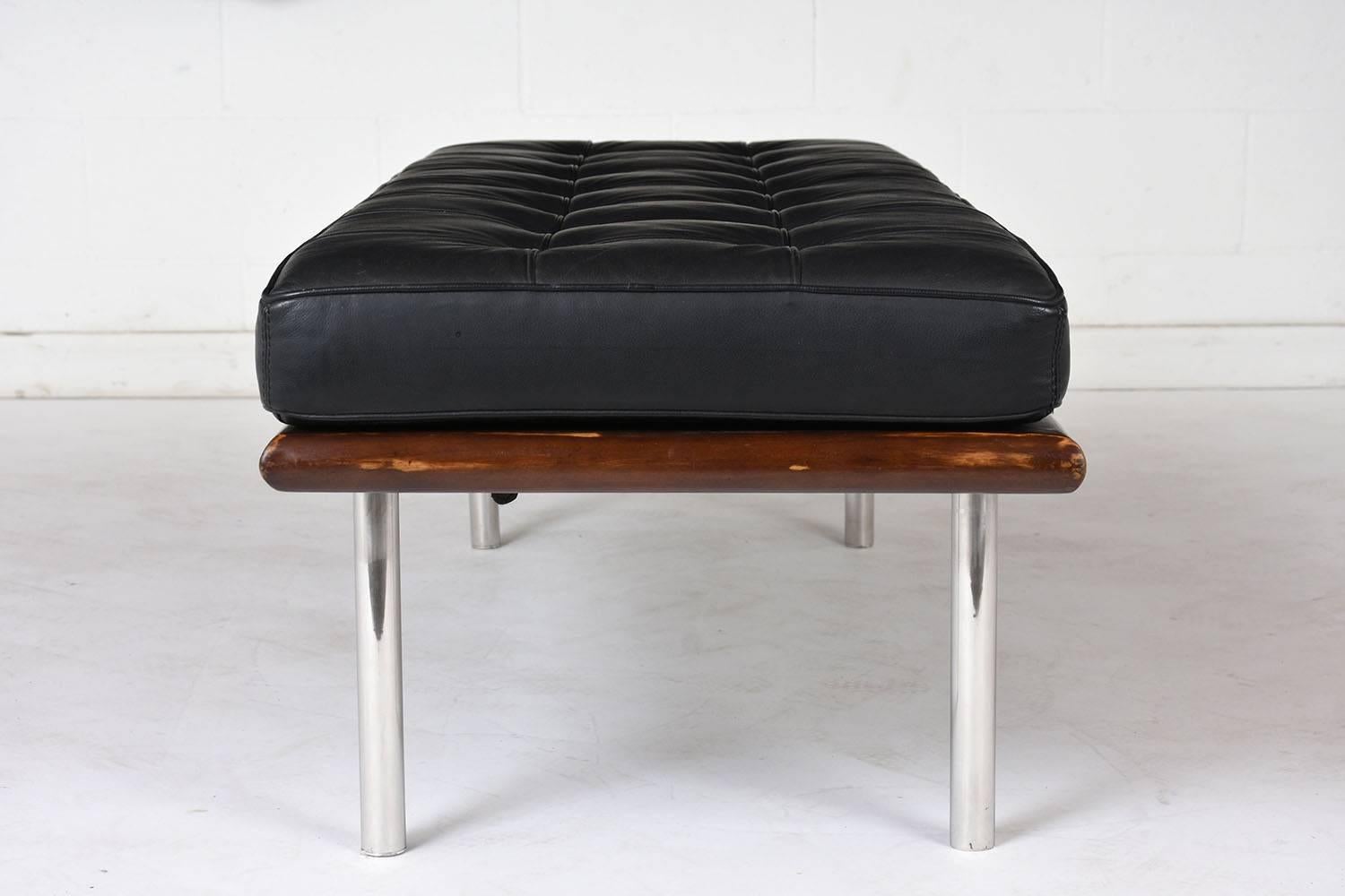 Mid-Century Modern Miller-Style Bench In Excellent Condition In Los Angeles, CA