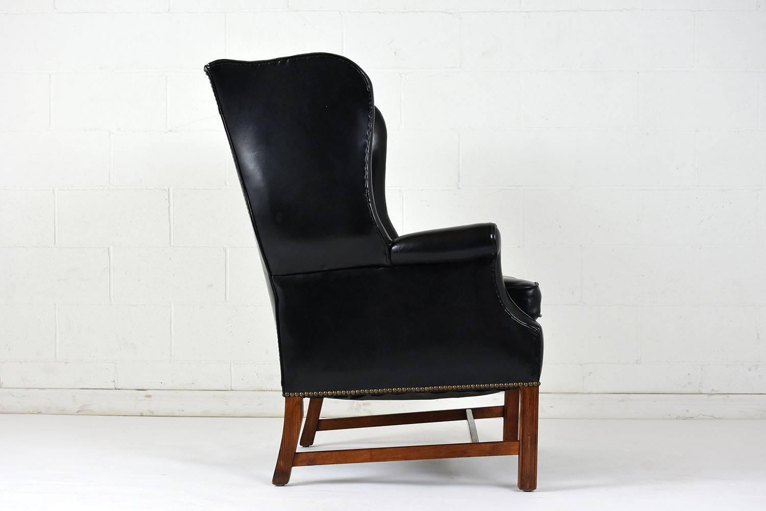 Early 20th Century English Regency-style Wingback Leather Chair 1