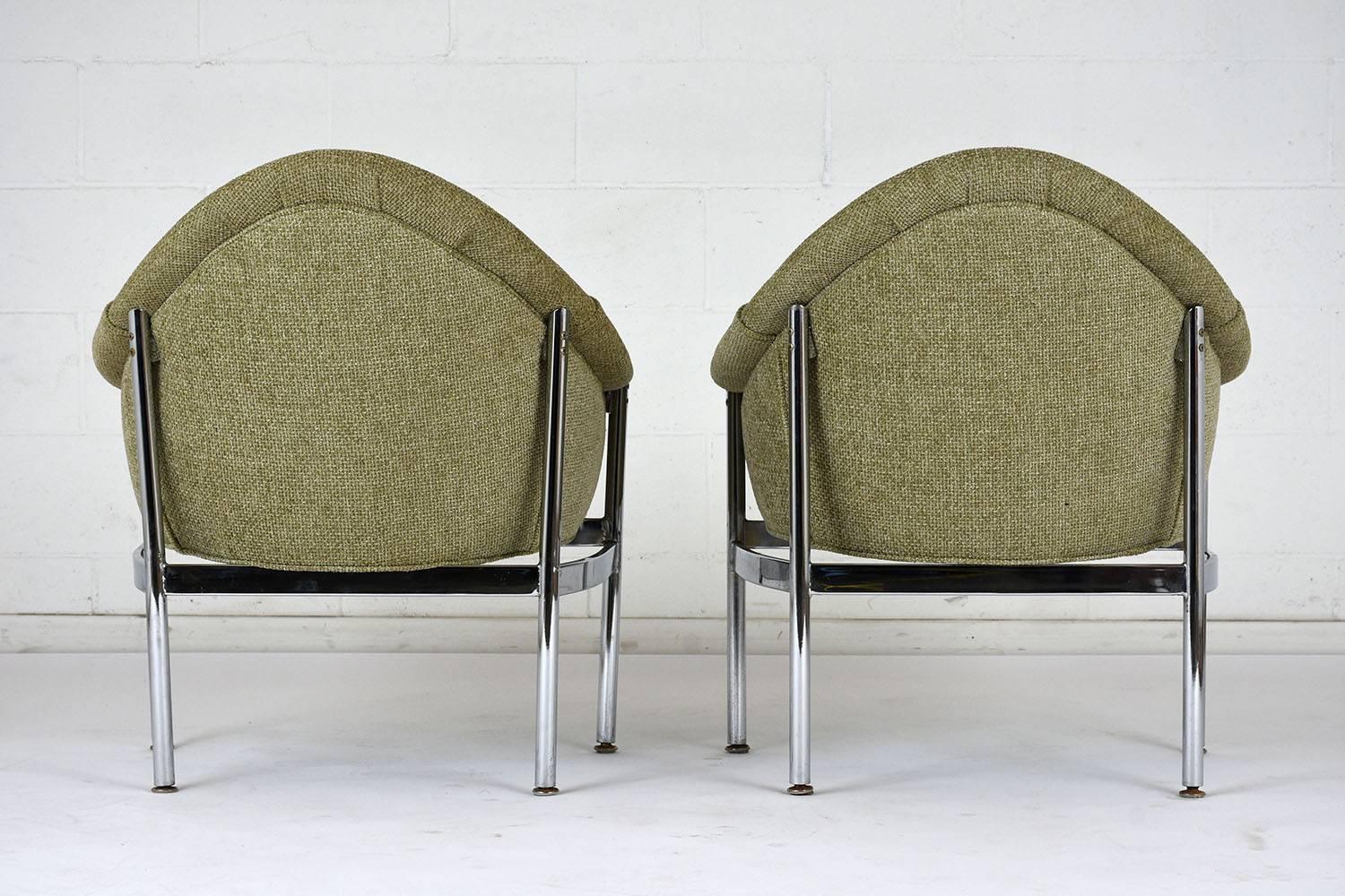 Polished Pair of Mid-Century Modern Lounge Chairs