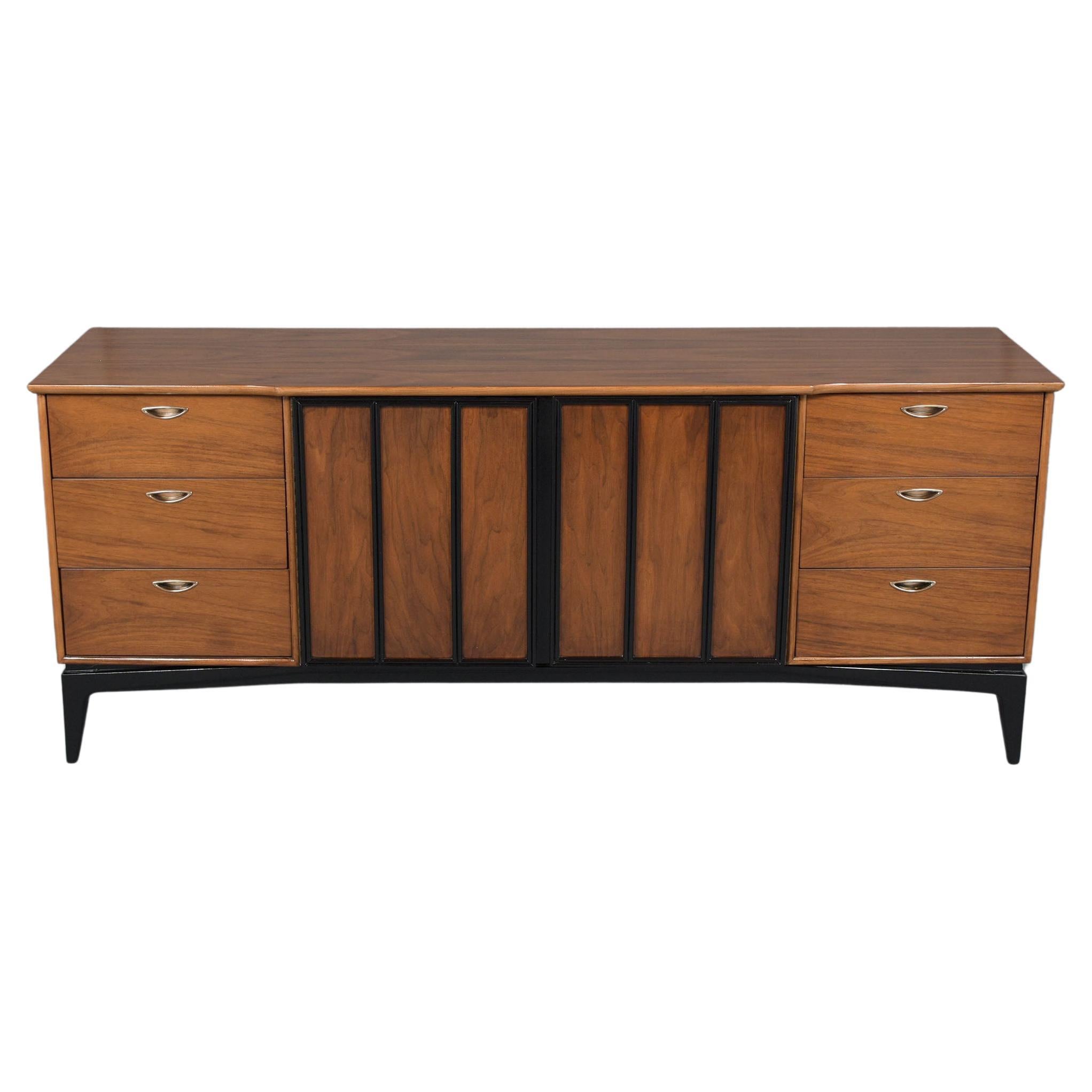 Restored 1960s Mid-Century Walnut Credenza - Modern Elegance for Living Spaces For Sale