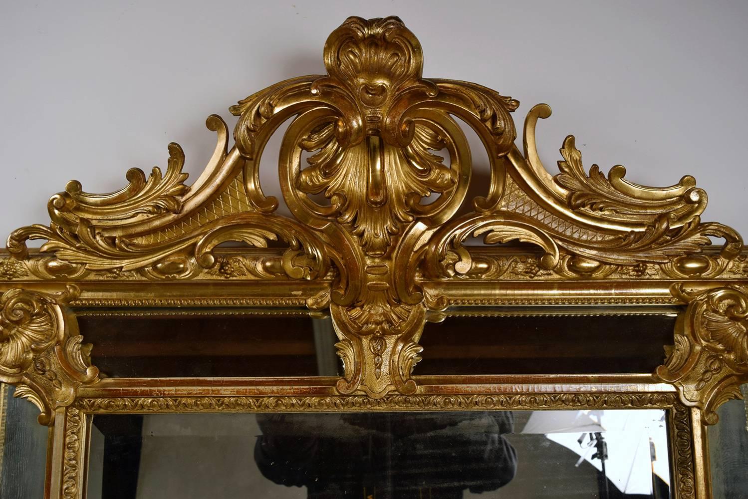 19th Century French Louis XVI Giltwood Marginal Mirror In Excellent Condition In Los Angeles, CA