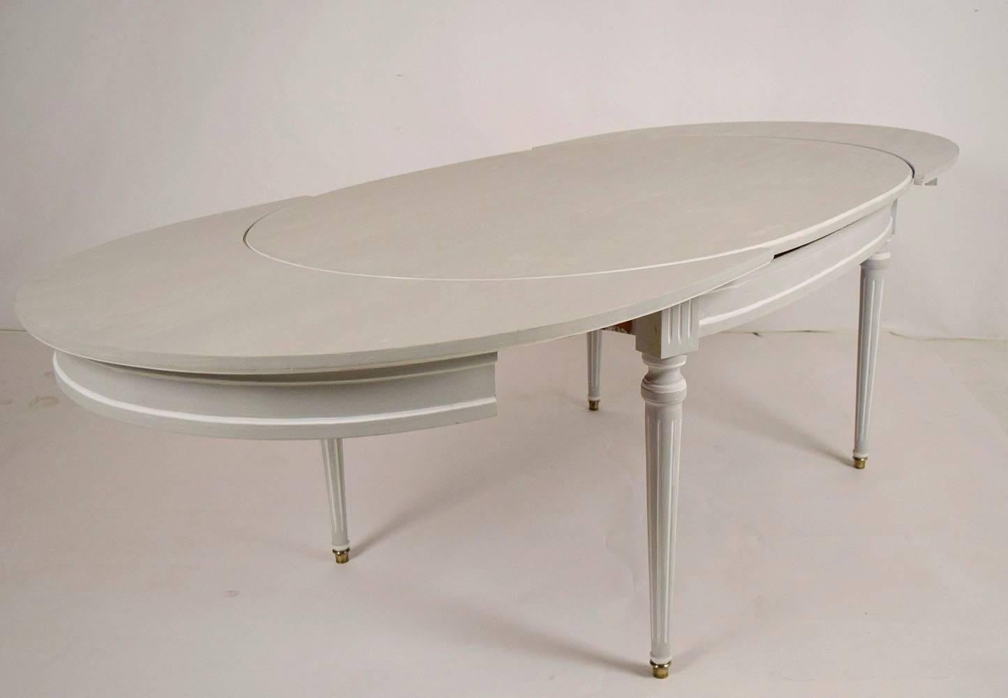 oval french dining table