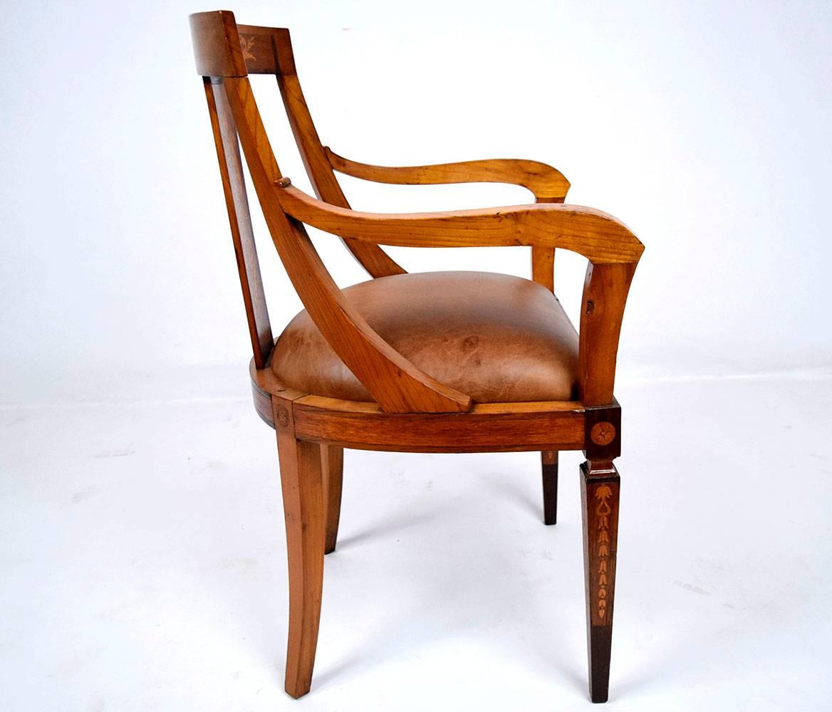 Antique English Marquetry Regency-Style Armchair In Excellent Condition In Los Angeles, CA