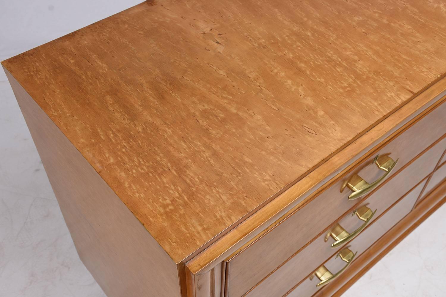 Mid-Century Modern Birch Wood Chest of Drawers In Excellent Condition In Los Angeles, CA