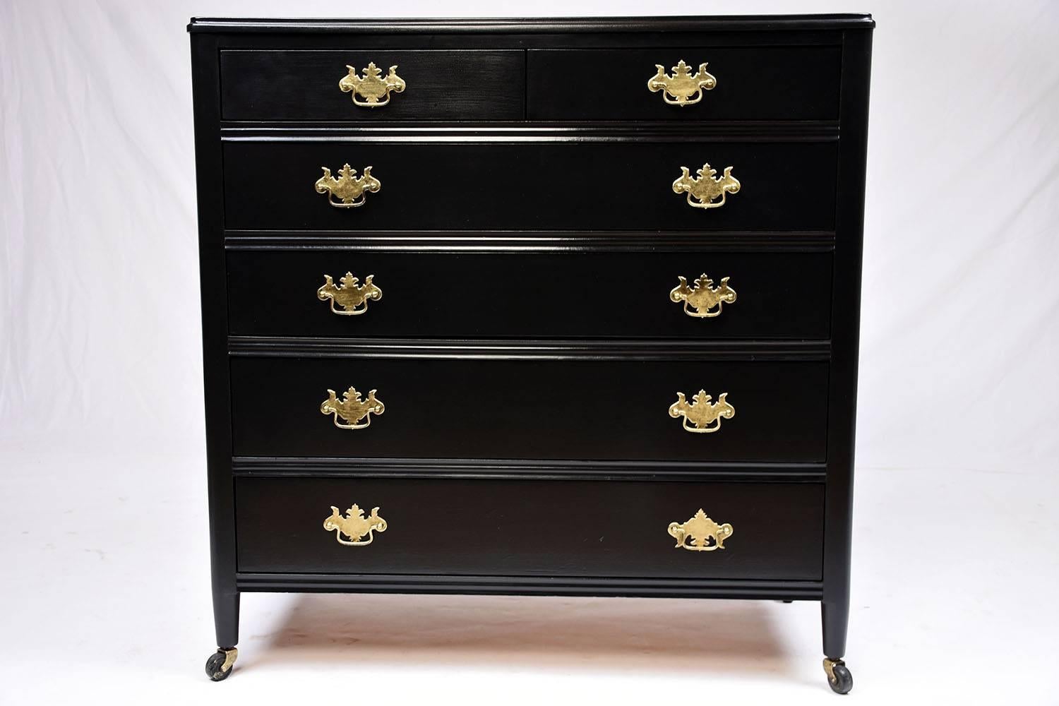 American Pair of Antique Regency Chest of Drawers