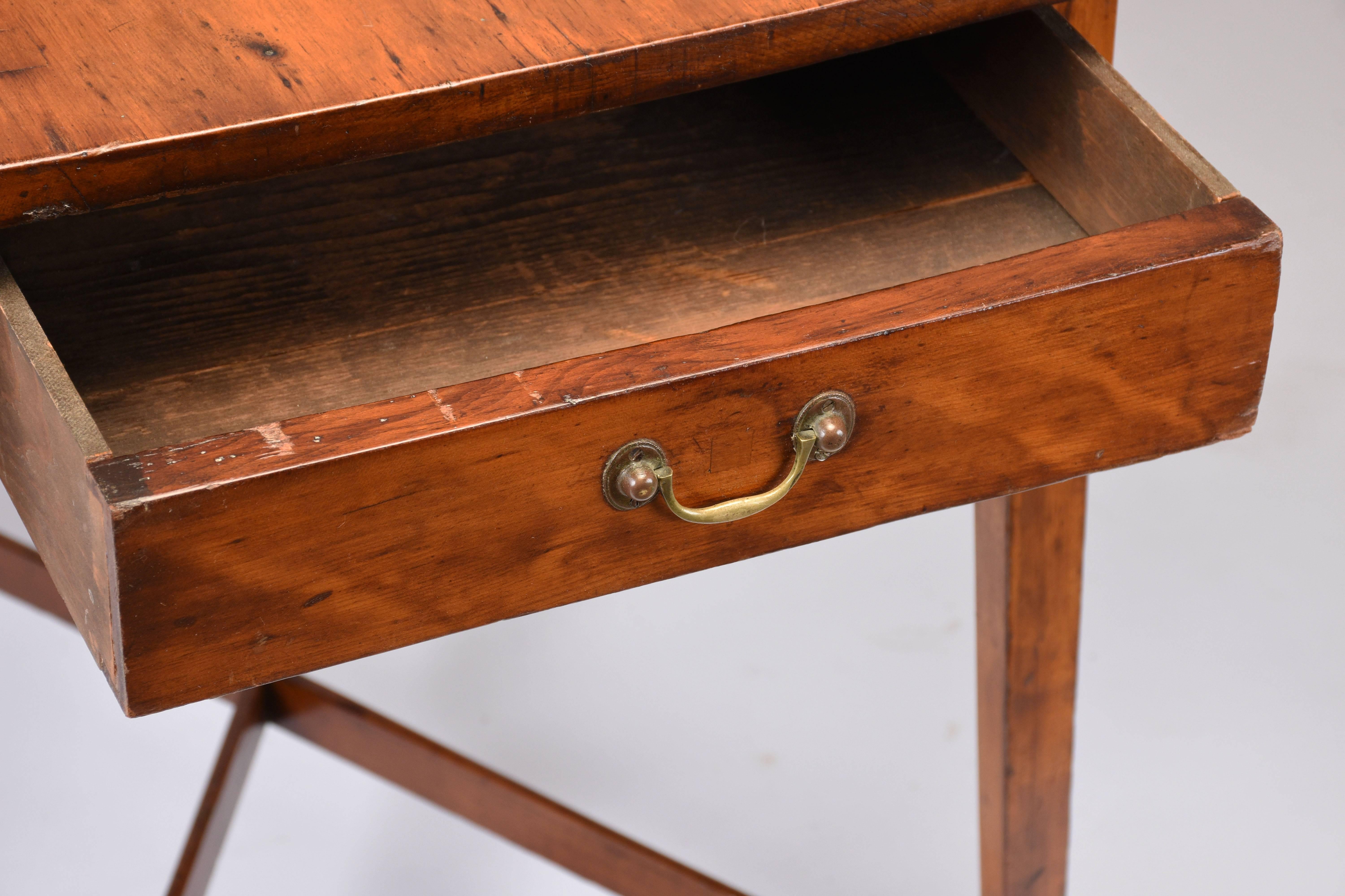 19th Century English Sheraton Pembroke-Style Side Table 3