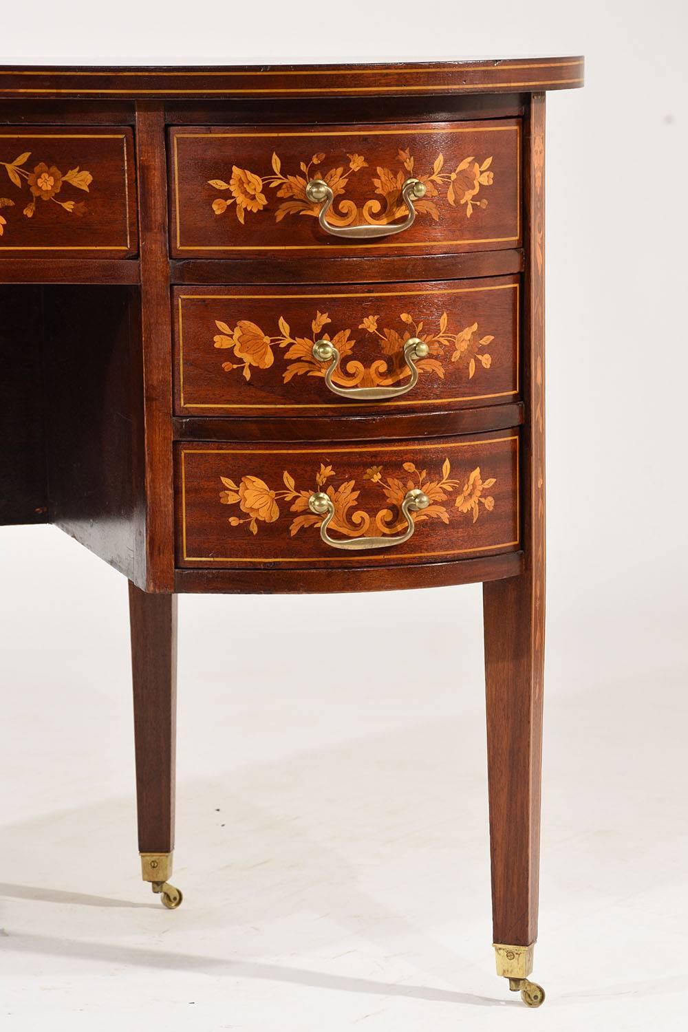 Antique English Inlaid Kidney Desk In Excellent Condition In Los Angeles, CA