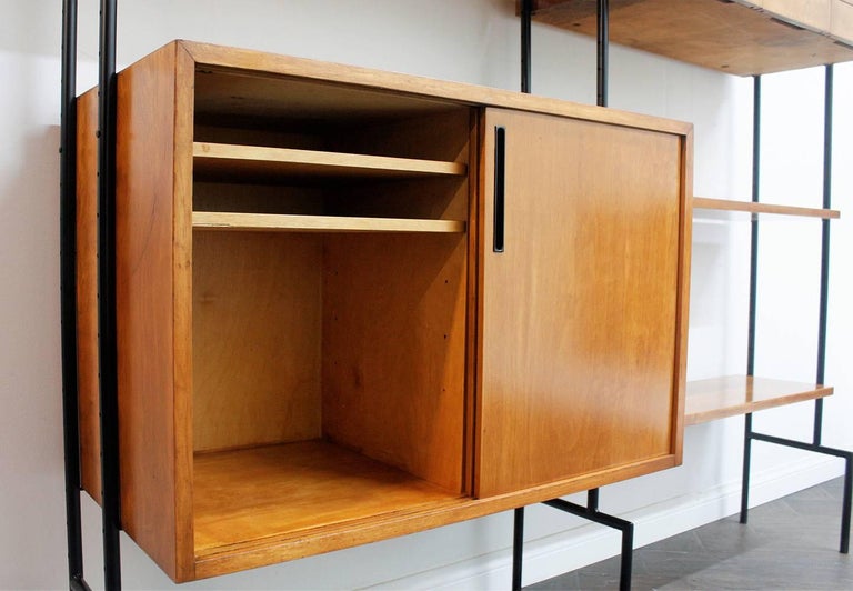 MidCentury Modern Wall Unit For Sale at 1stdibs