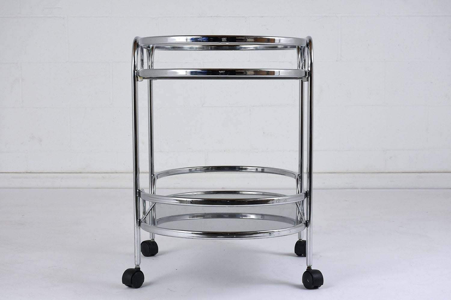 Mid-Century Modern Chrome and Glass Bar Cart In Excellent Condition In Los Angeles, CA