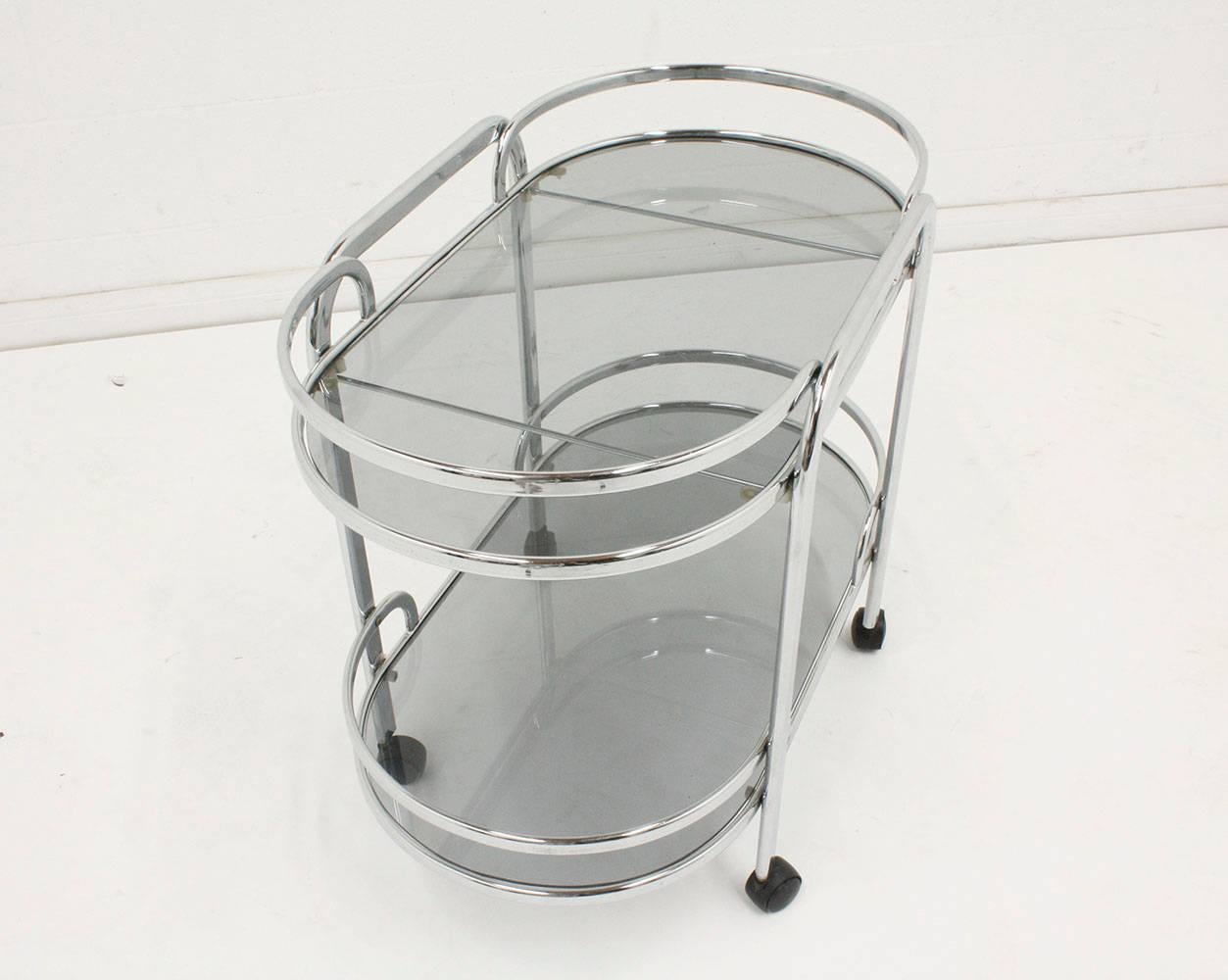 Mid-Century Modern Chrome and Glass Bar Cart 4