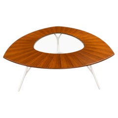 Studio Le Opere e i Giorni Dining Table
