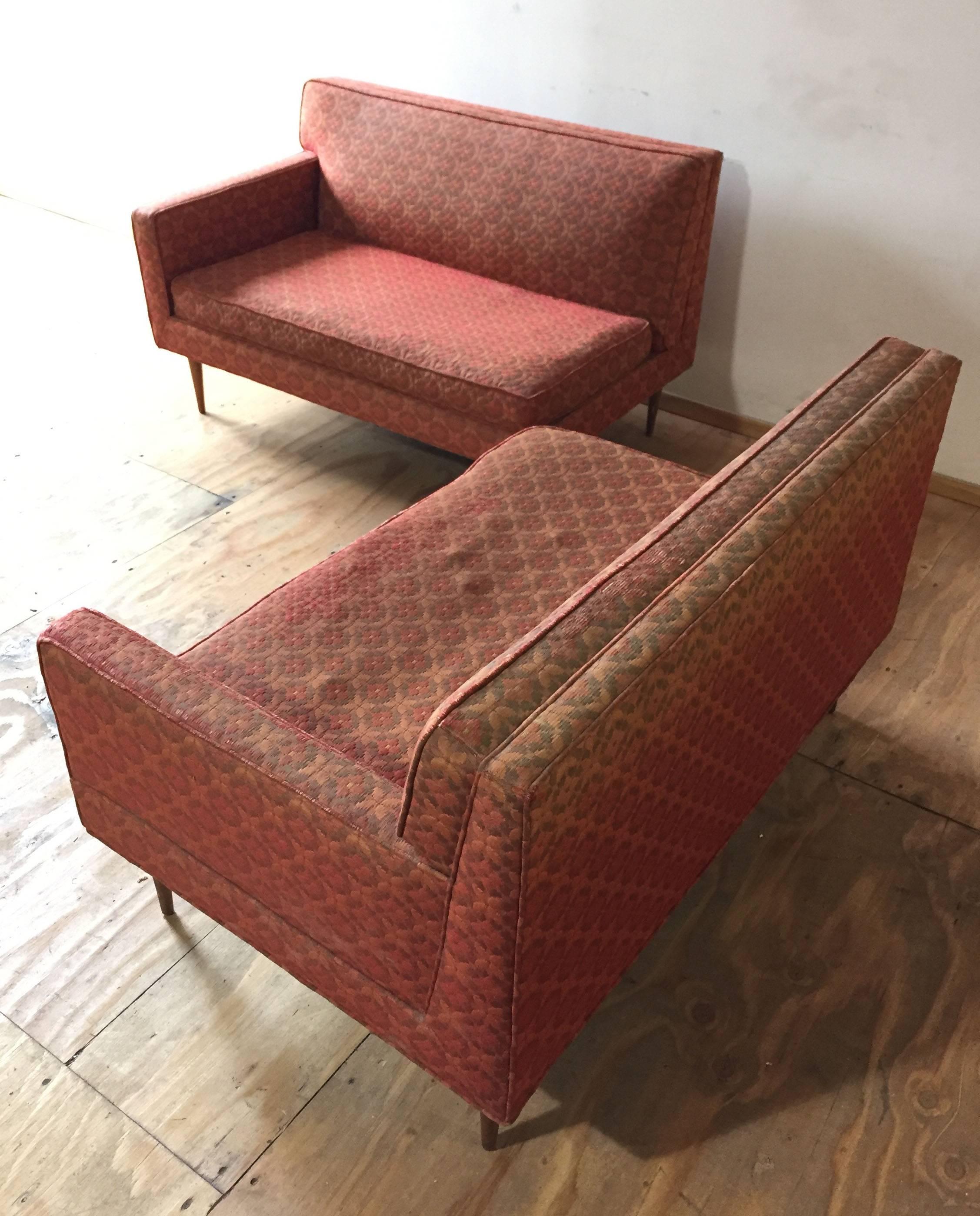 Clean modern vintage sofa with elegant tapered legs attributed to Paul McCobb. Purchased from an estate containing other high end design (Paul McCobb, Knoll and Herman Miller thin edge). 

The fabric is really special on this one. Price is with