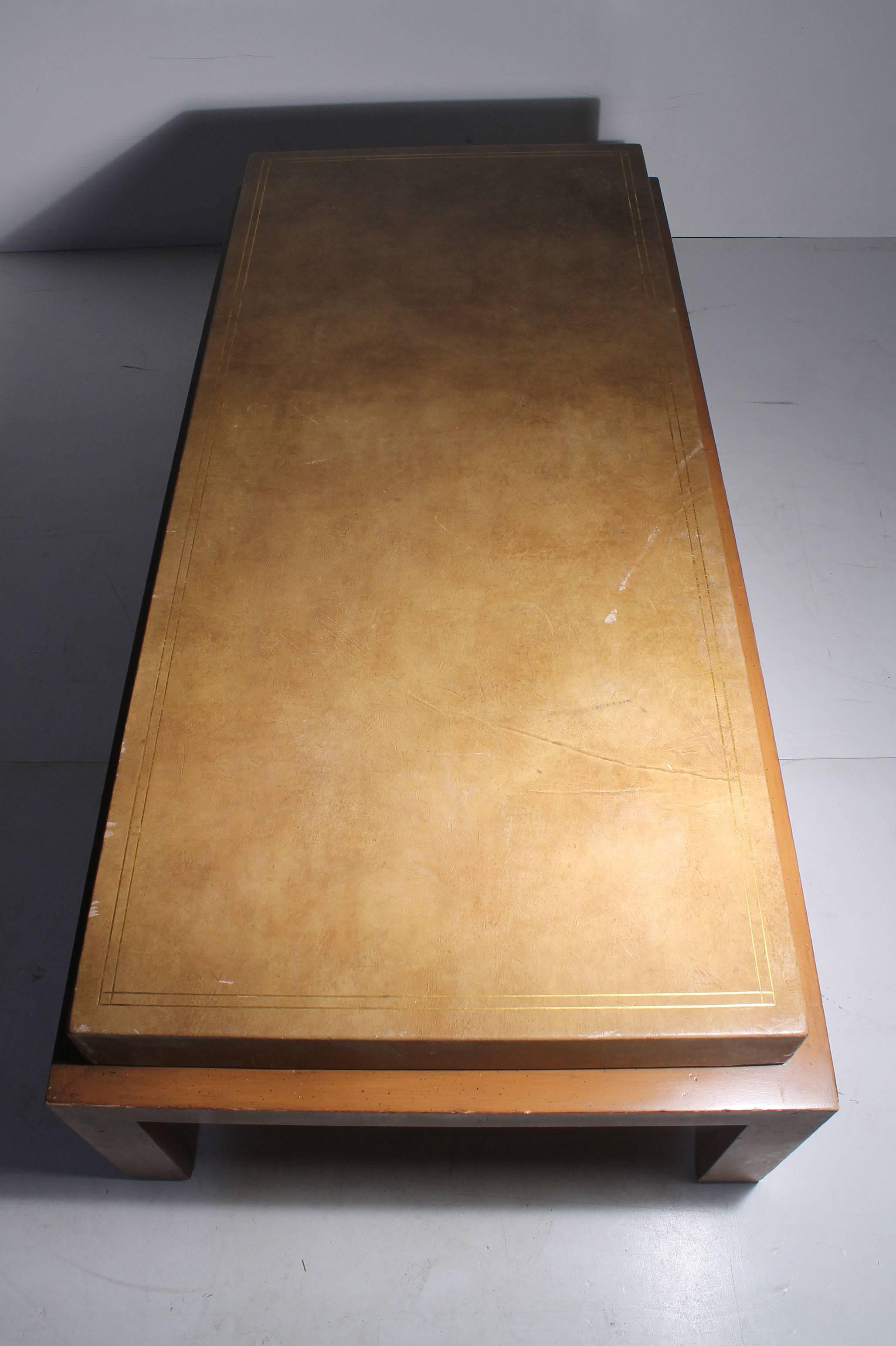 20th Century Vintage Leather Coffee Table attributed to Tommi Parzinger for Charak Modern For Sale