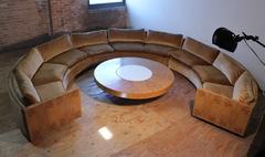 Vintage Milo Baughman Burled Curve Circle Sofa und Couchtisch