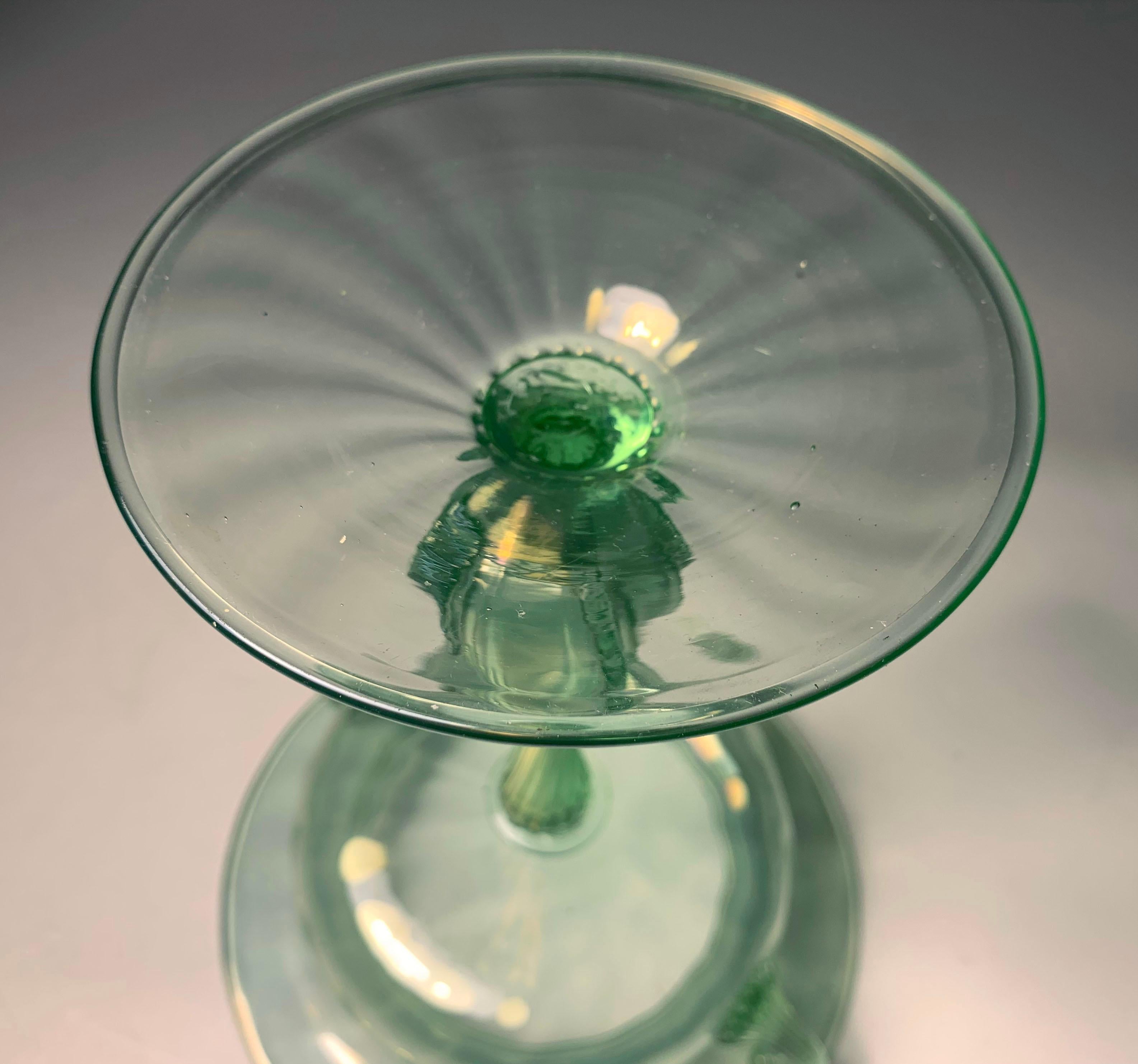 Delicate Large Murano Art Glass Centerpiece Compote by Salviati For Sale 2