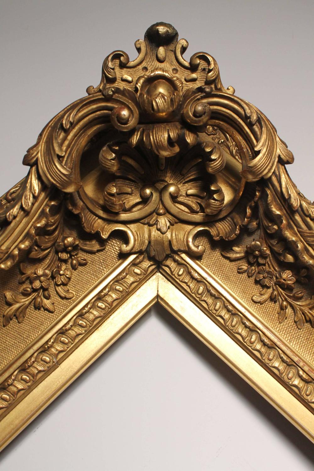 Antique Italian Gilt 19th Century Picture Frame or Mirror Baroque