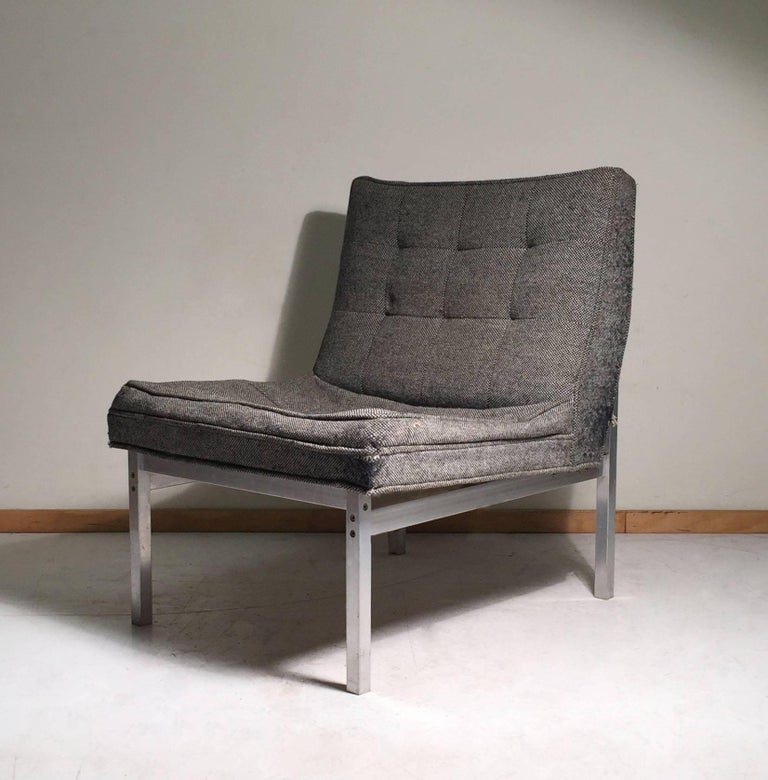 American Florence Knoll Aluminum Lounge Chair For Sale