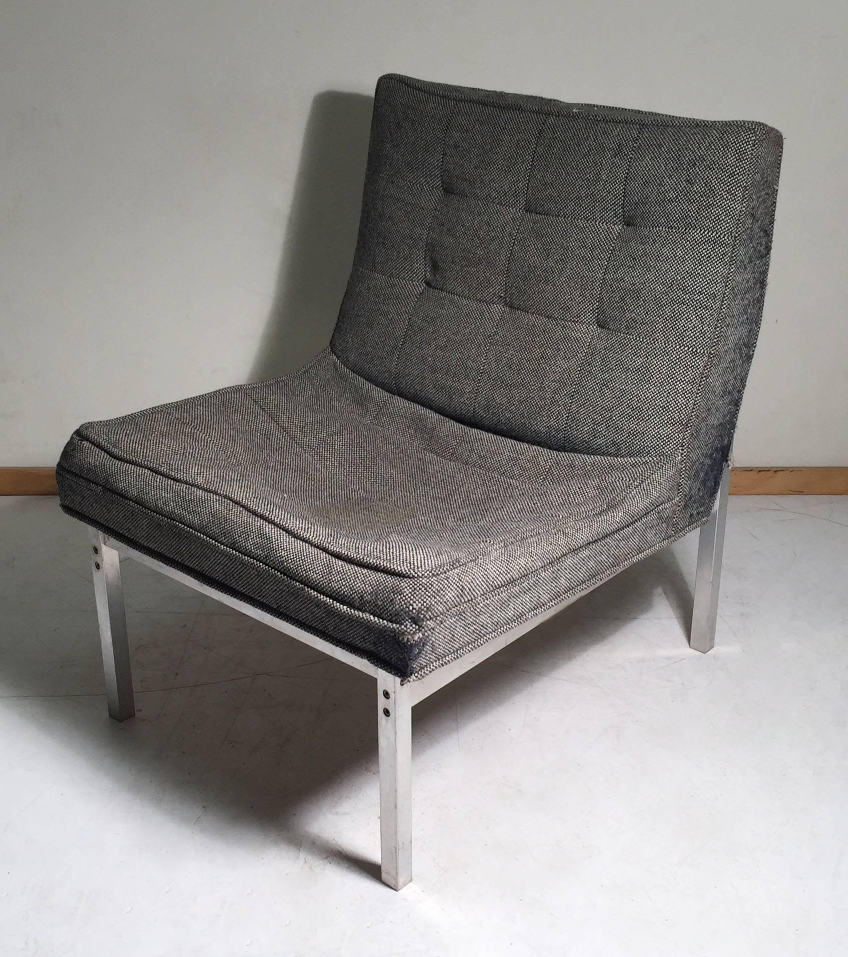 American Florence Knoll Aluminum Lounge Chair For Sale