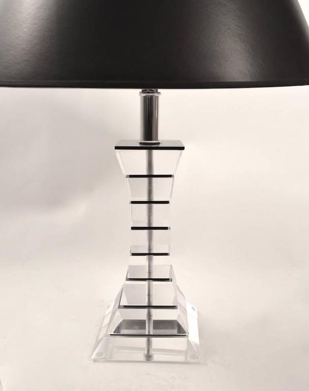 Stacked Lucite Block Hourglass Form Table Lamp For Sale at 1stDibs
