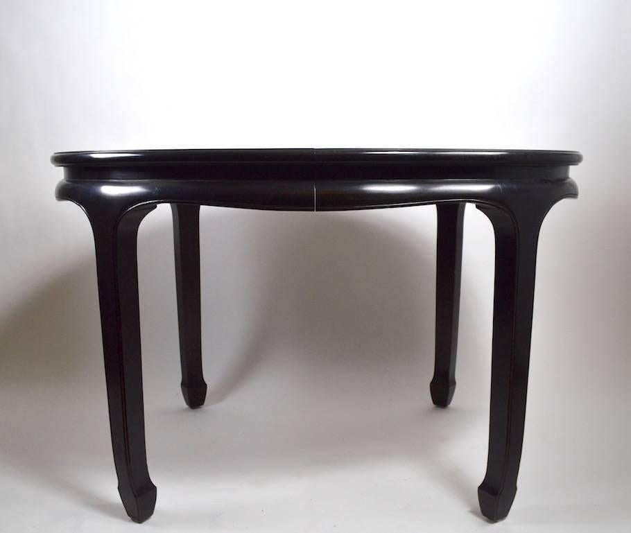 Black lacquer dining table with two 18