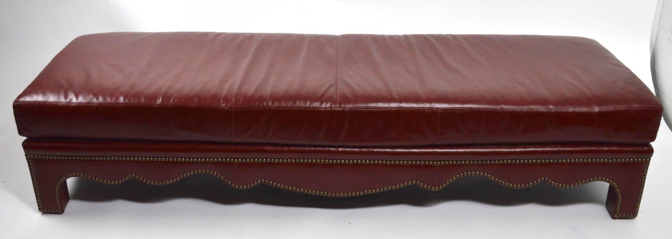 Nice clean leather bench made by high end furniture maker 'Leathercraft