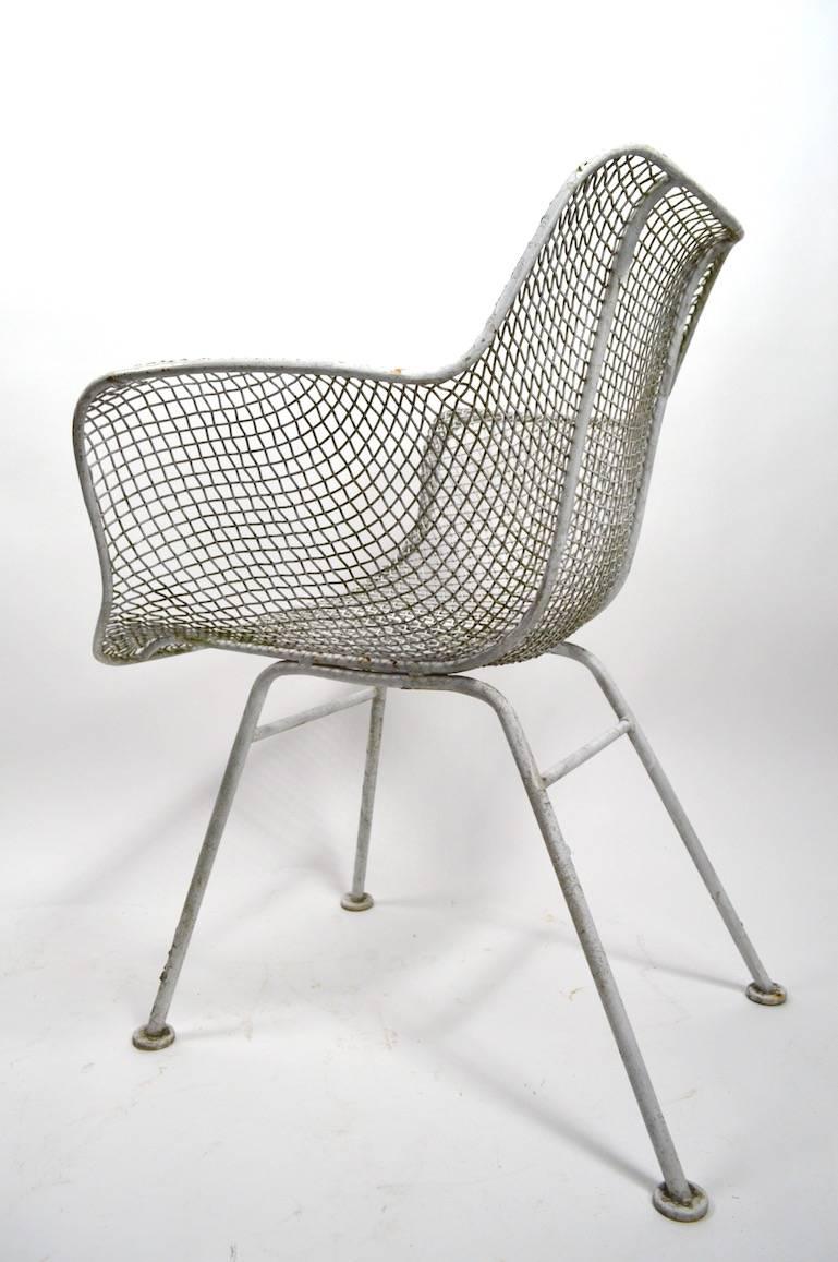 Mid-Century Modern Set of Four Woodard Sculptura Garden Patio Chairs