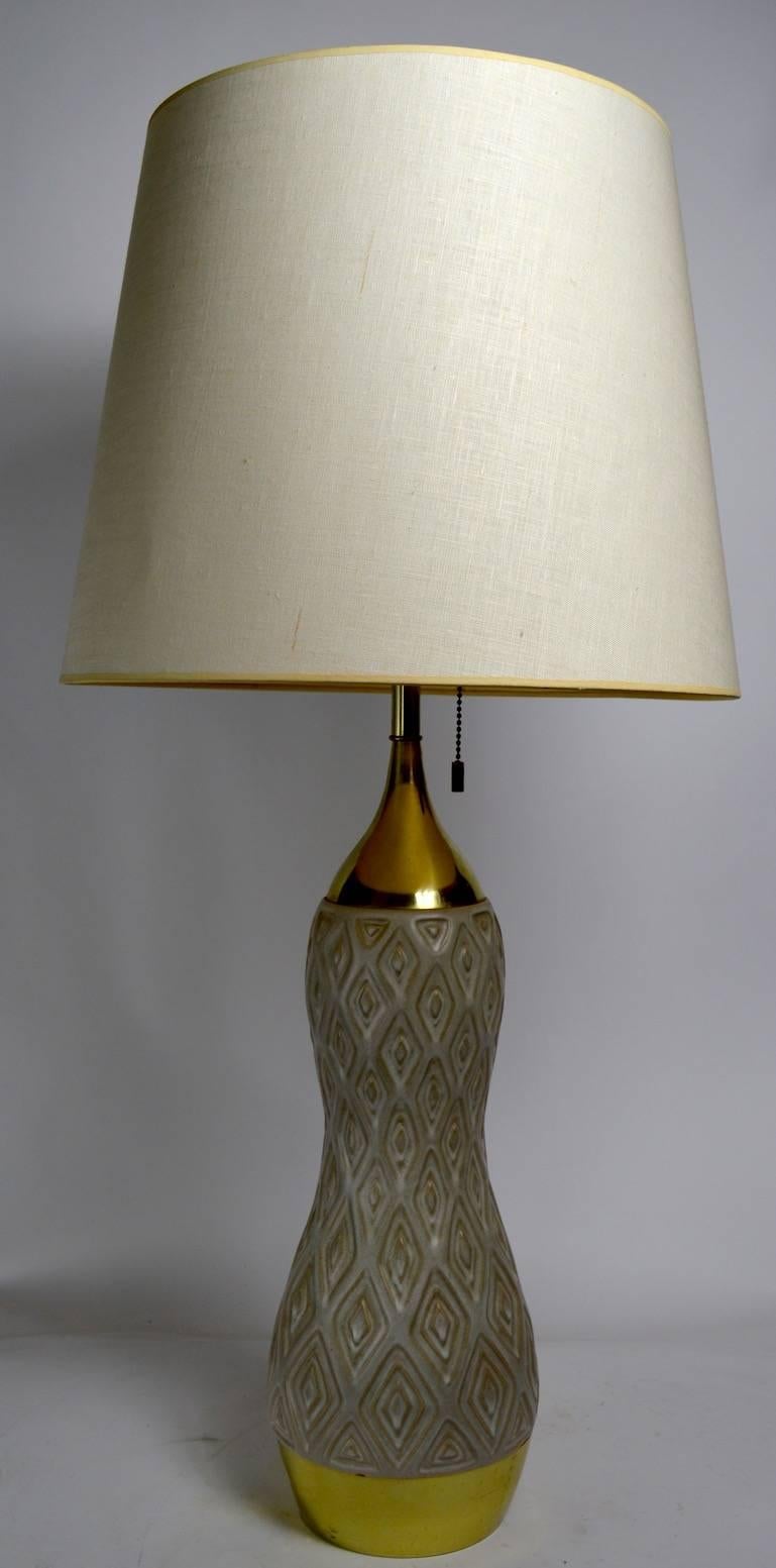 Gerald Thurston for Lightolier Ceramic and Brass Table Lamp For Sale 2