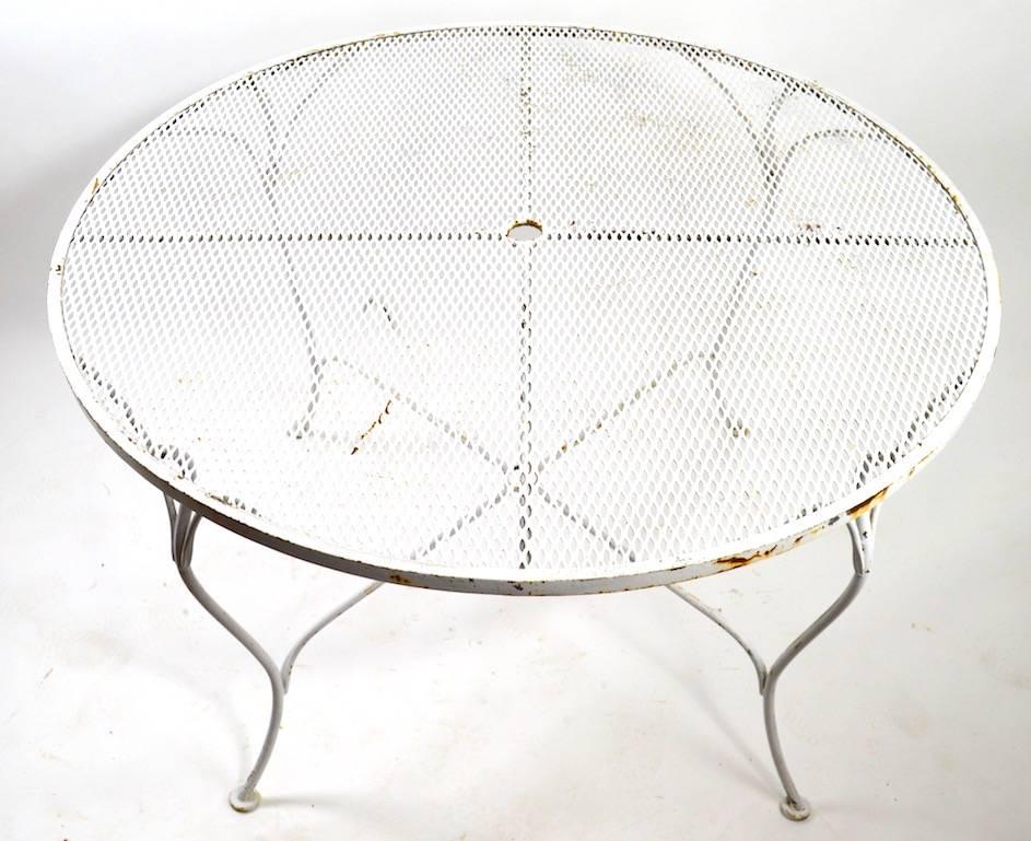 Wrought Iron Round Woodard Dining Table with Cabriole Legs and Mesh Top