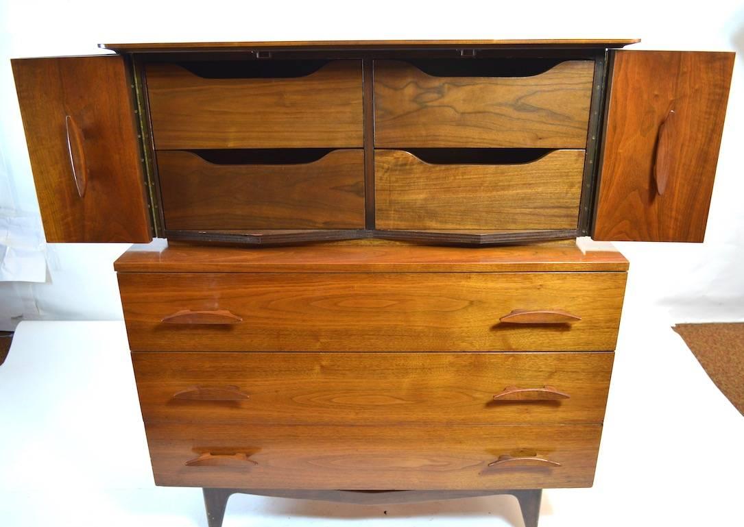 American Mid-Century Modern Dresser