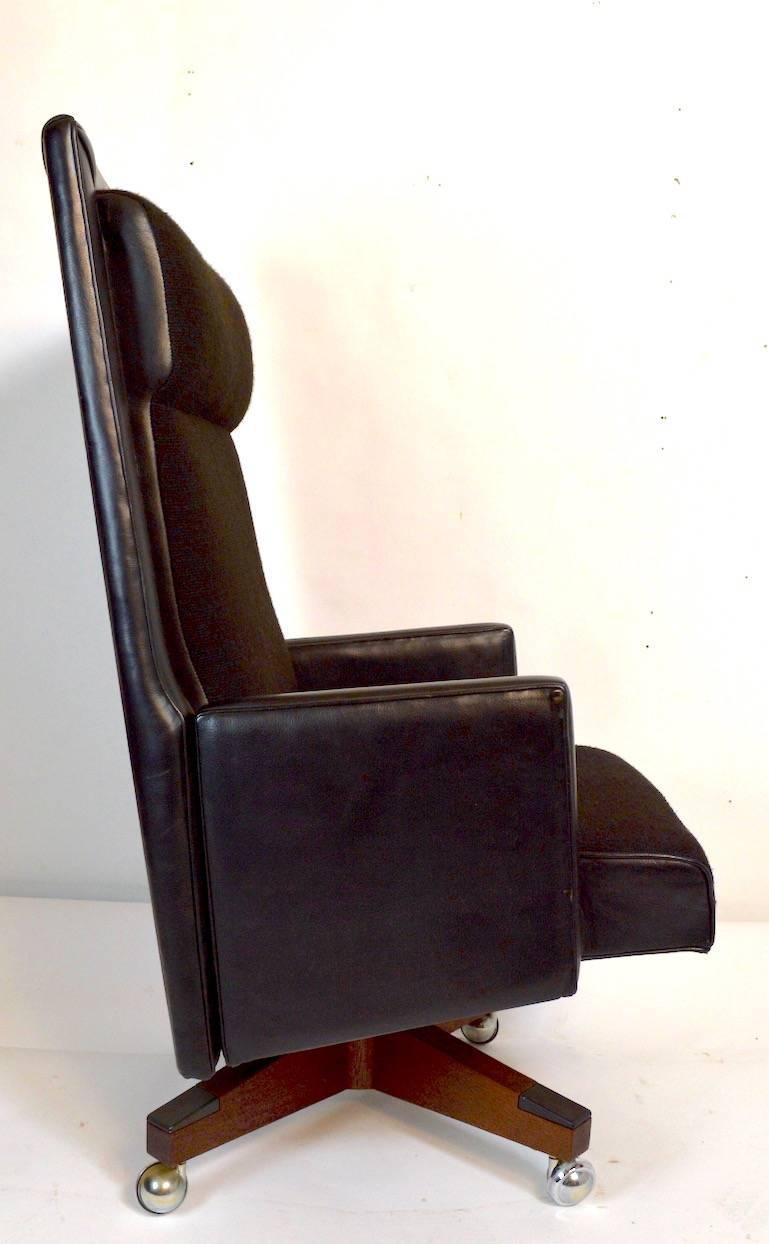 Mid-Century Modern High Back Leather Office Desk Chair
