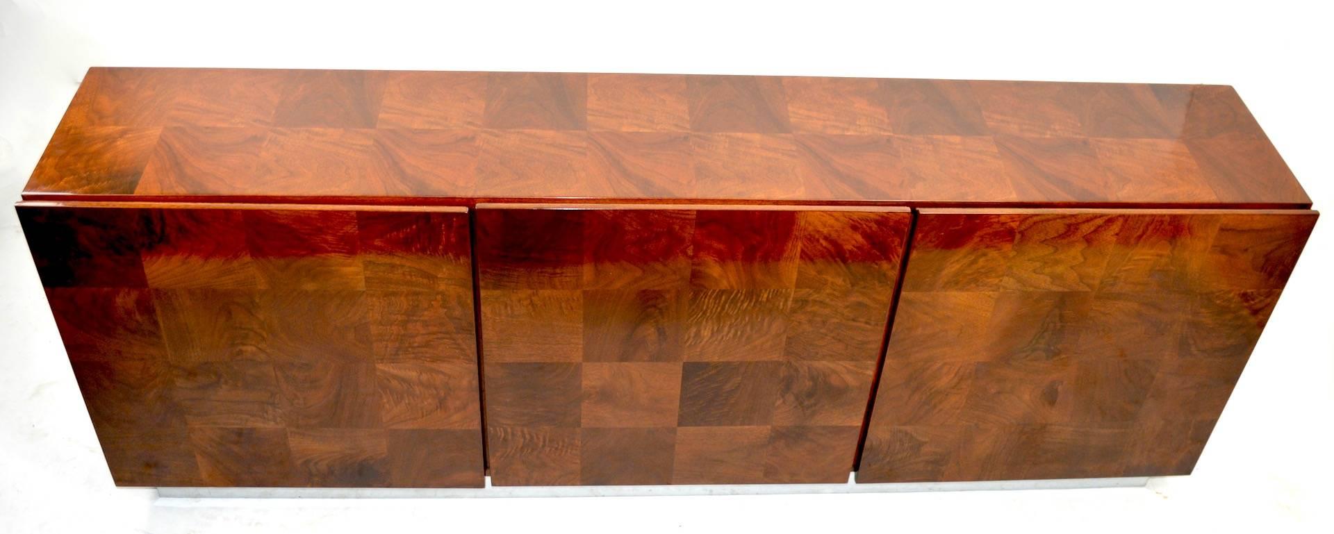 Baughman Credenza Server Sideboard Patchwork Veneer on Bright Chrome Plinth  In Good Condition In New York, NY