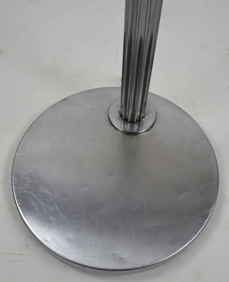 Walter Von Nessen Stehlampe, frühe Version (20. Jahrhundert) im Angebot