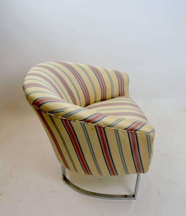 American Pair of Milo Baughman Lounge Chairs with Chrome Legs