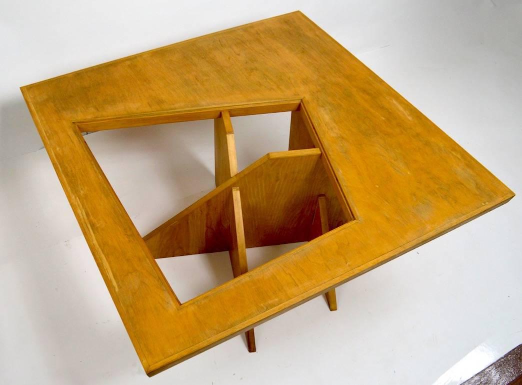 Interesting one of a kind coffee table, designed in 1984 as an entry in the Knockdown Furniture Design competition NYC, 1984. This table won 1st prize, it was designed by the then art director of Ogilvy & Mather, and constructed by her husband. The